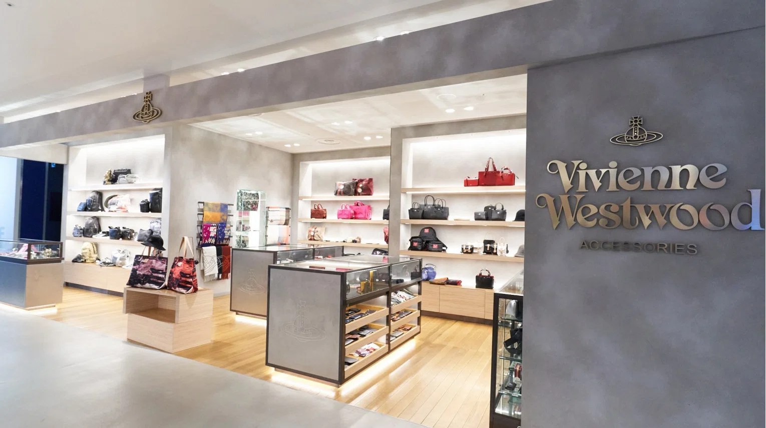 Banner 1 - Vivienne Westwood New Zealand