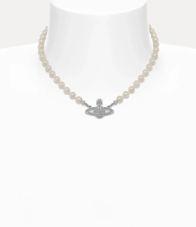 Mini Bas Relief Pearl Choker Mini Bas Relief Pearl Choker