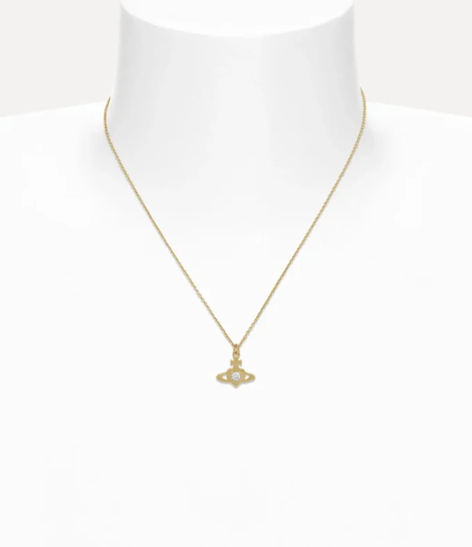 Noella Pendant Necklace